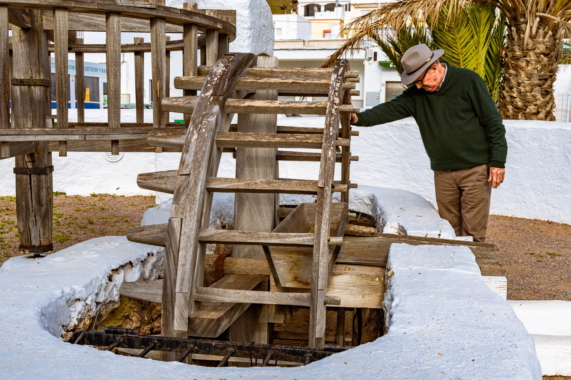  Antonio Pérez en la noria del Pozo de los Frailes