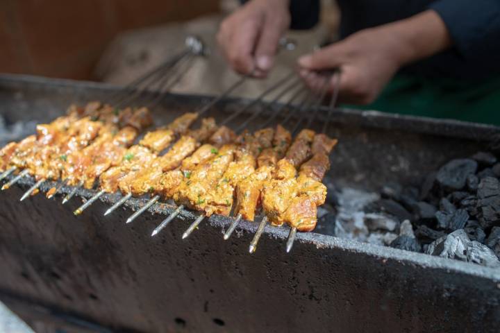 En 'El Rincón de Saida' quizá descubras que nunca habías probado un pincho moruno de verdad.