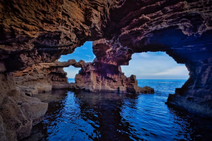 Unas cuevas de postal. 