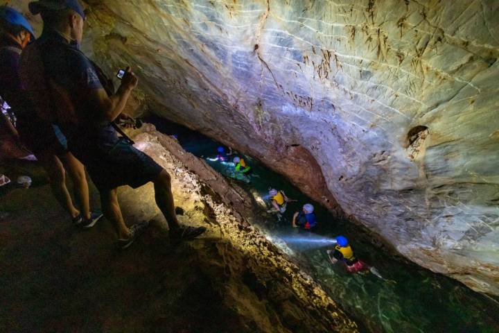 Lago Cueva del Gigante