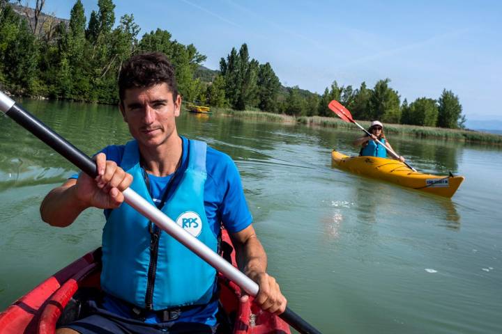 Kayak en el embalse de Terradets