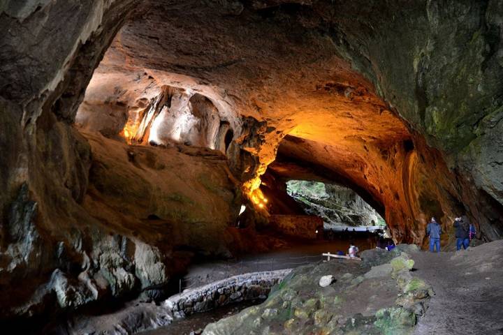 Zugarramurdi: Cueva de las Brujas. Foto: Alfredo Merino | Marga Estebaranz