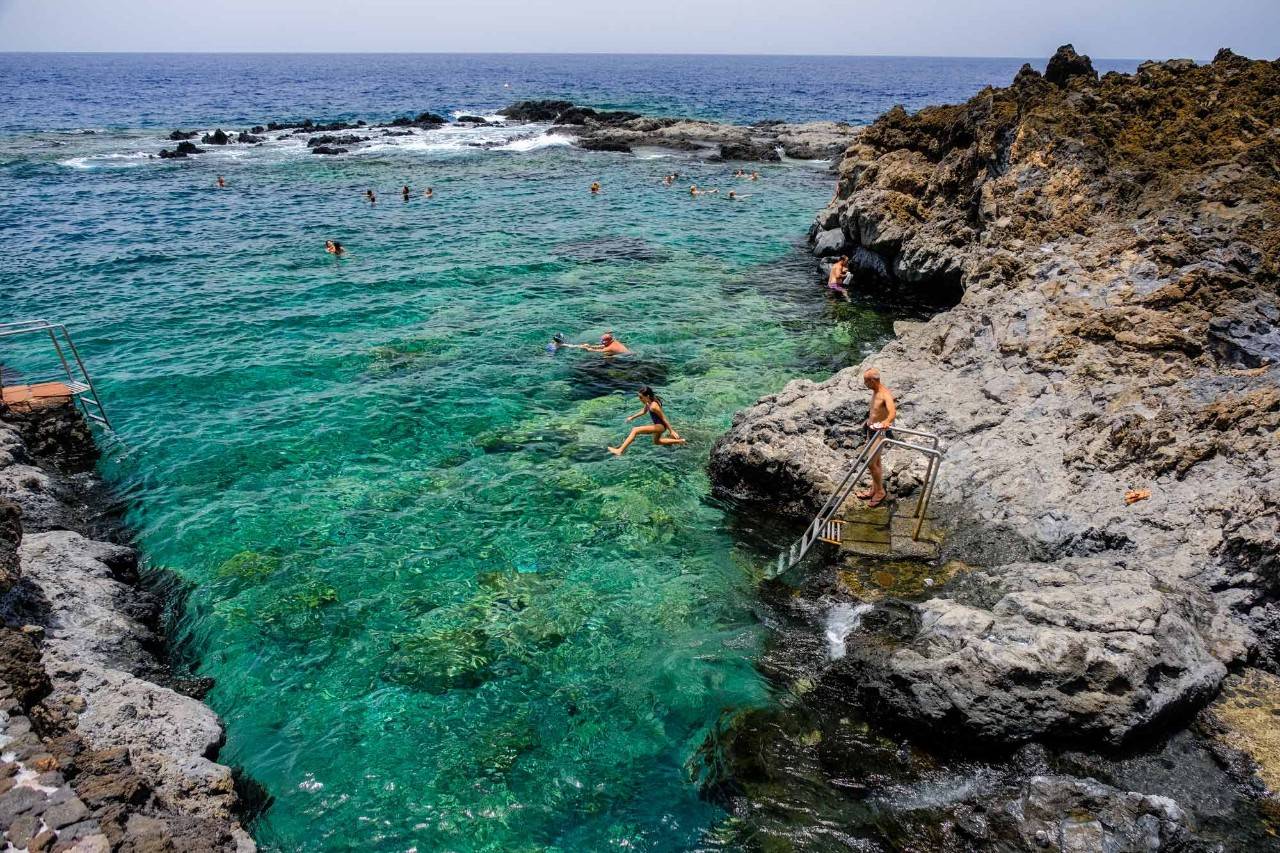 Tacorón, el baño más popular de El Hierro