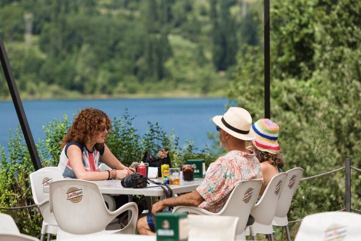 La terraza de Suscalar permite disfrutar de unas vistas maravillosas. 