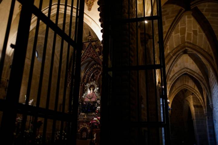 La Virgen de Guadalupe, patrona de la ciudad, en la basílica.