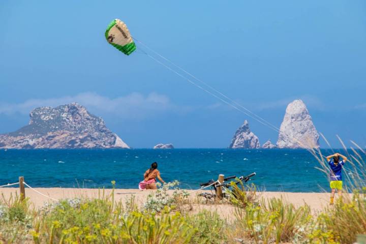 Vistas de las Islas Medas desde Gola del Ter