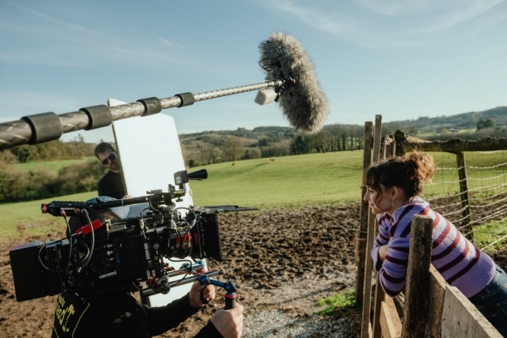 Lucía Caraballo es la sobrina de Antón.