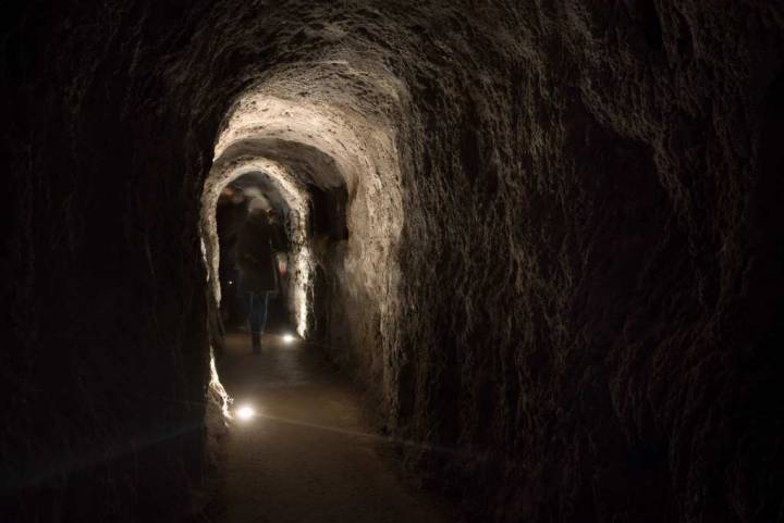 Abstenerse los claustrofóbicos... aunque no sabéis lo que os perdéis.