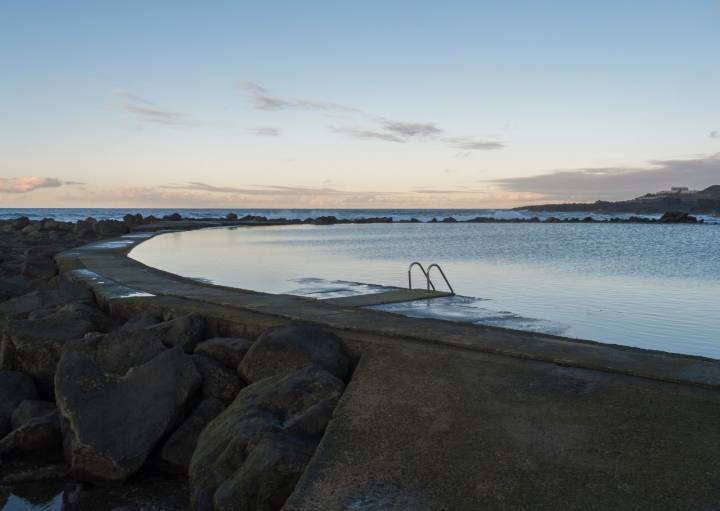 Atardecer en el charco de San Lorenzo.