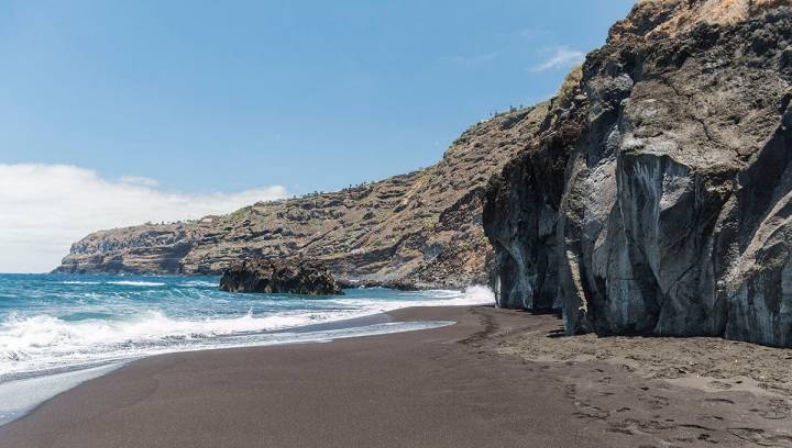 La playa de Los Patos es la de más difícil acceso, pero merece la pena.