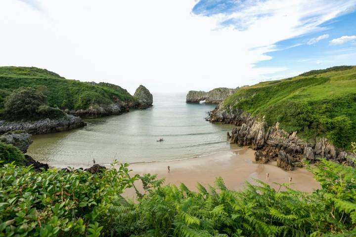 Playa de Berrellín, en Val de San Vicente (Cantabria)