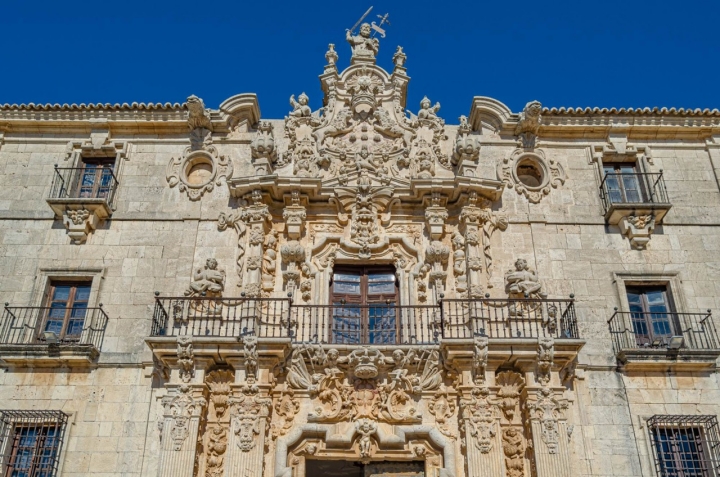 Fachada sur del Monasterio de Uclés.