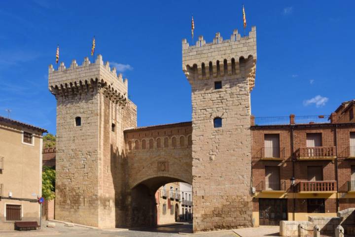 puerta baja en el pueblo medieval de Daroca