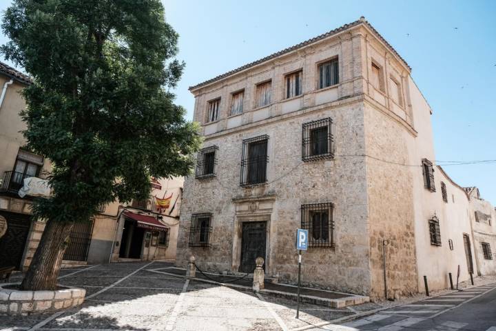 Fachada de la Casa de la Moneda en Chinchón.