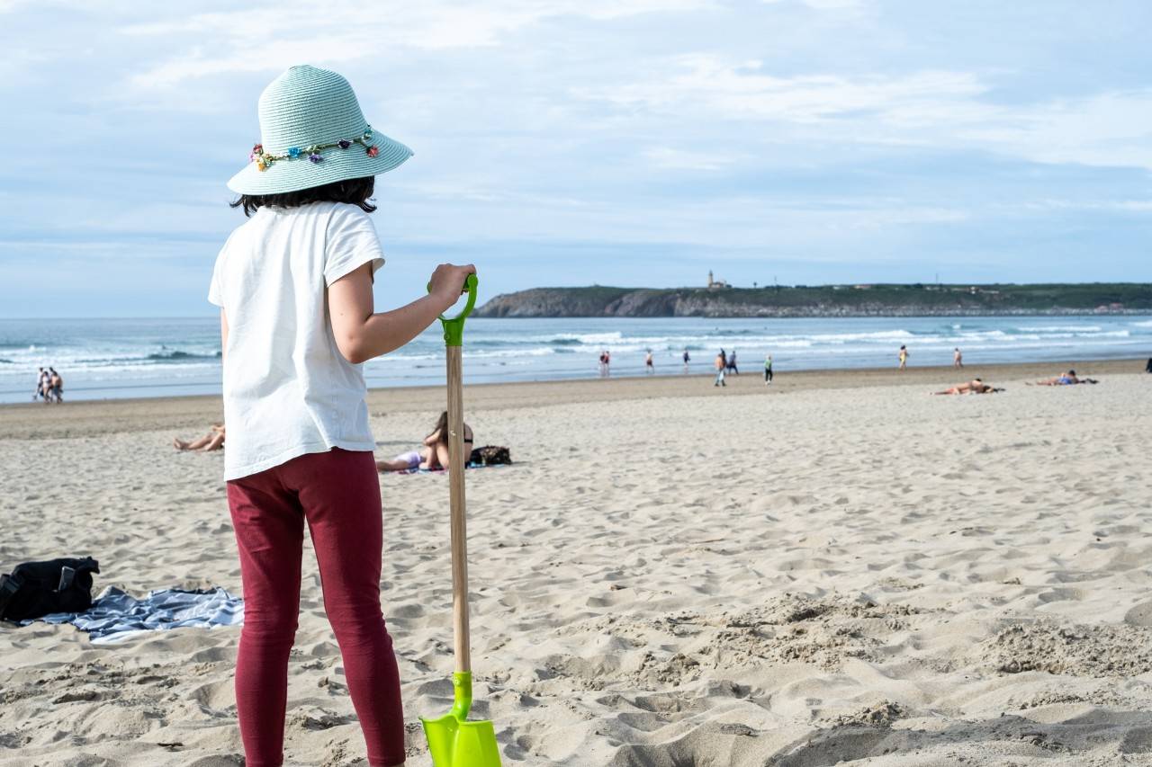 El pueblo asturiano que te alegrará el verano