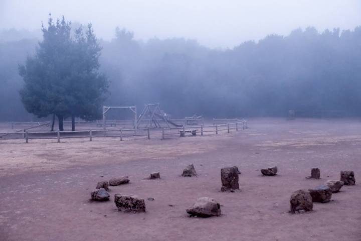 La Gomera: Niebla en Laguna Grande en el Parque Nacional de Garajonay.