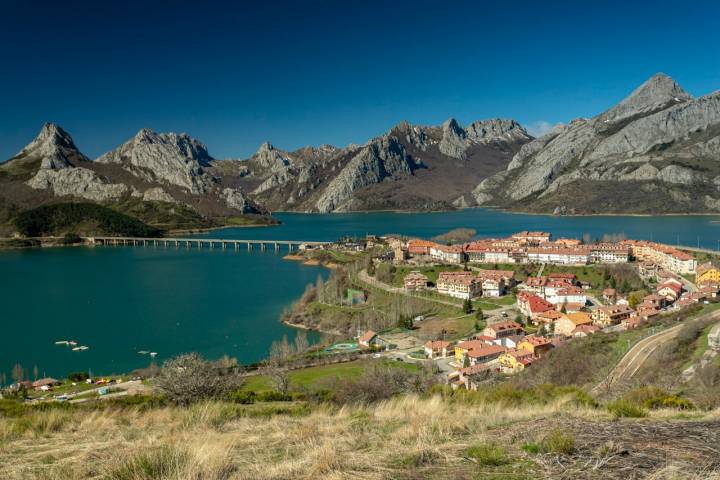 Riaño Nuevo Riaño