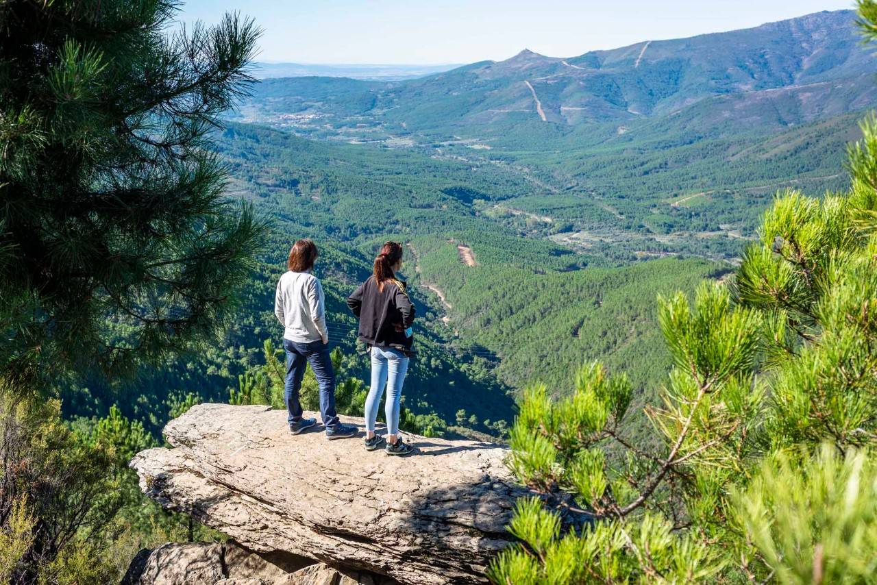 Surfeando las montañas del Valle Árrago