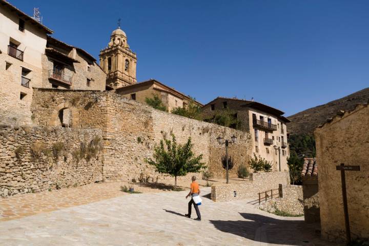 Ruta Maestrazgo Teruel Mirambel calle