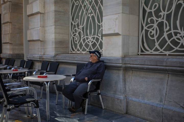 Cerca del café donde se compuso 'Suspiros de España'.