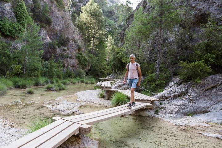 Pasarela salto Matarraña Beceite