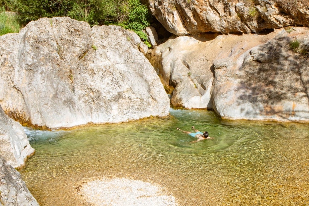 Chapuzón en el rincón más veraniego de la Sierra del Segura