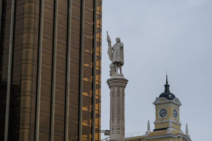 monumento a cristobal colon