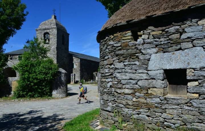 El Camino de Santiago a su paso por O Caurel.