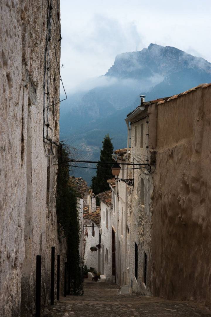 Las estrechas callejuelas encierran historias de las diversas culturas.