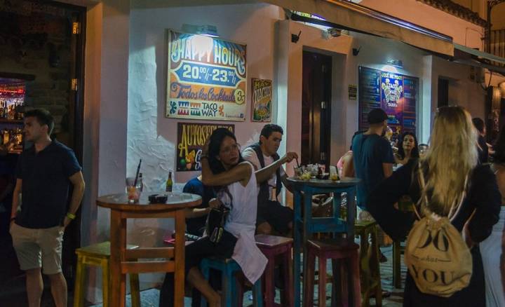 Ambiente en la terraza del local 'El Taco'.