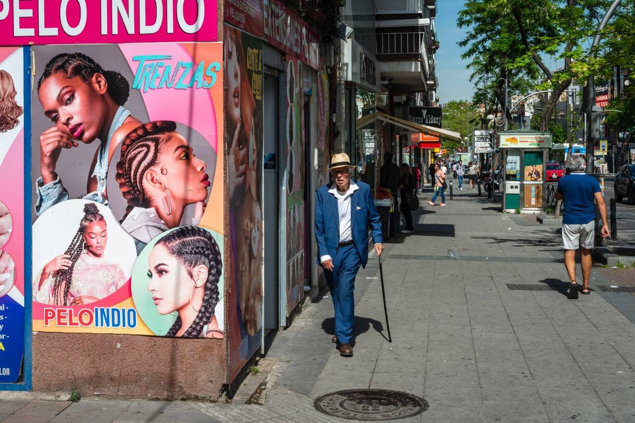 Una de las calles del barrio de Vallecas (Madrid)