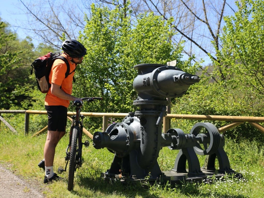 Una ruta a pedales por el corazón de la Cuenca Minera