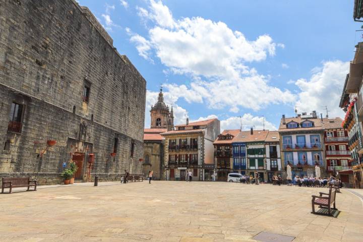 Hondarribia: Plaza de Armas