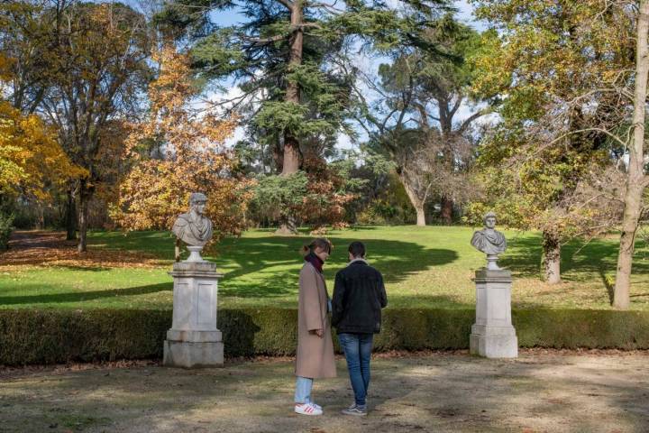 Esperando la visita al búnker ante los emperadores.