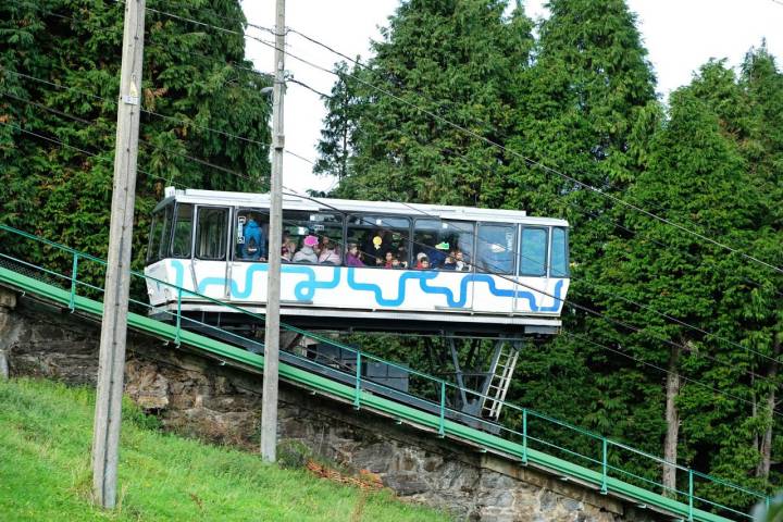 El funicular, una opción muy auténtica para terminar la visita.