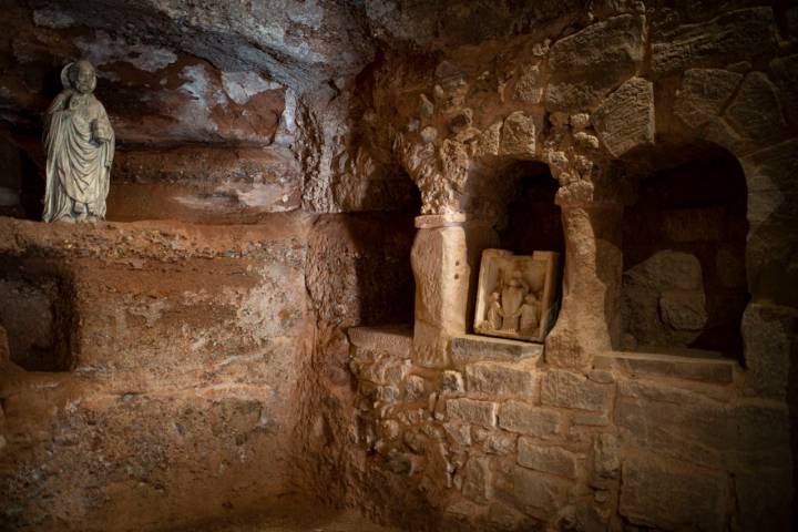 altar al lado de san millán