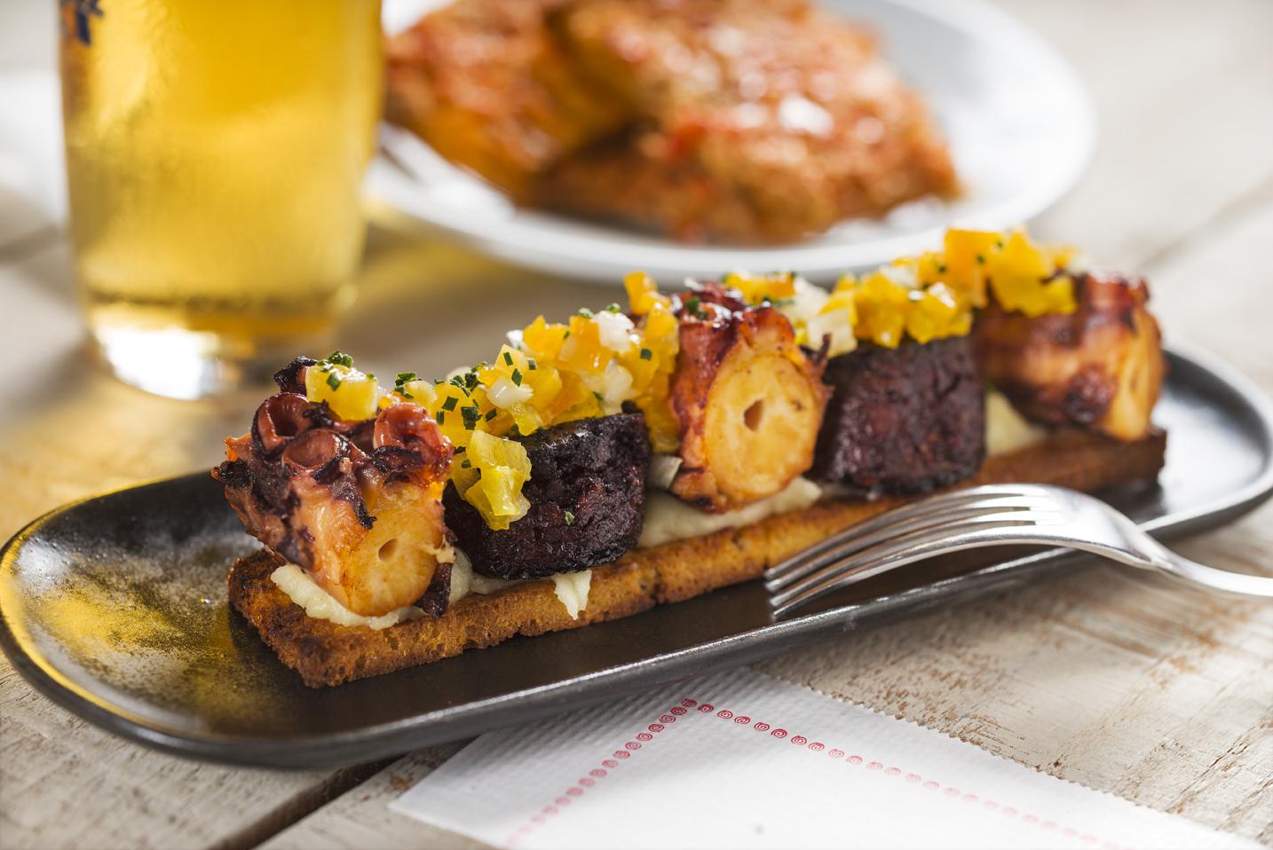 Can Ros Taverna Marinera 1908