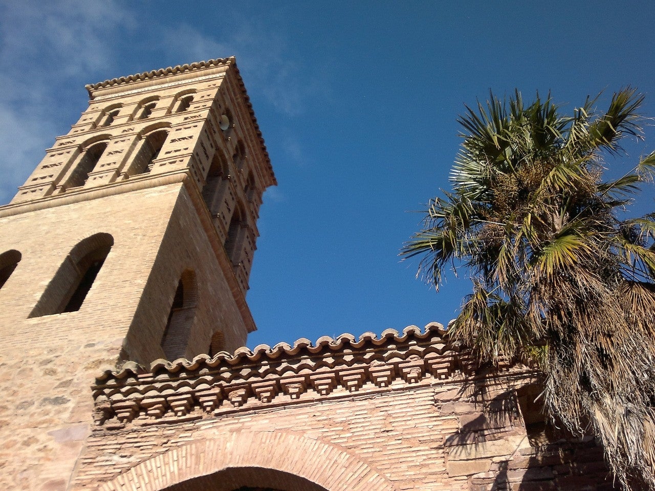Calcena
