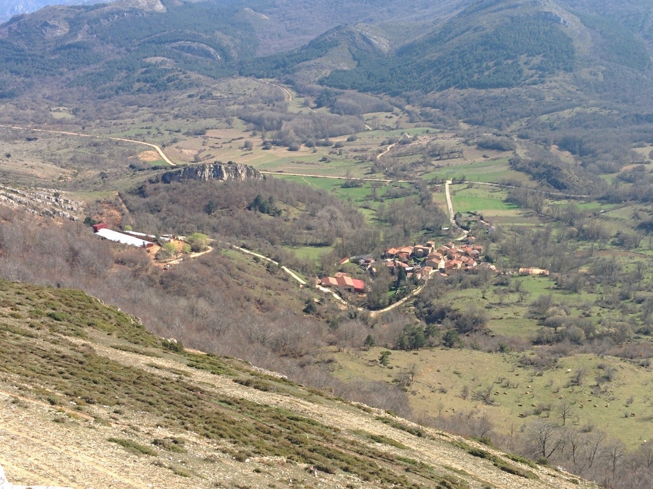 Partido de la Sierra en Tobalina