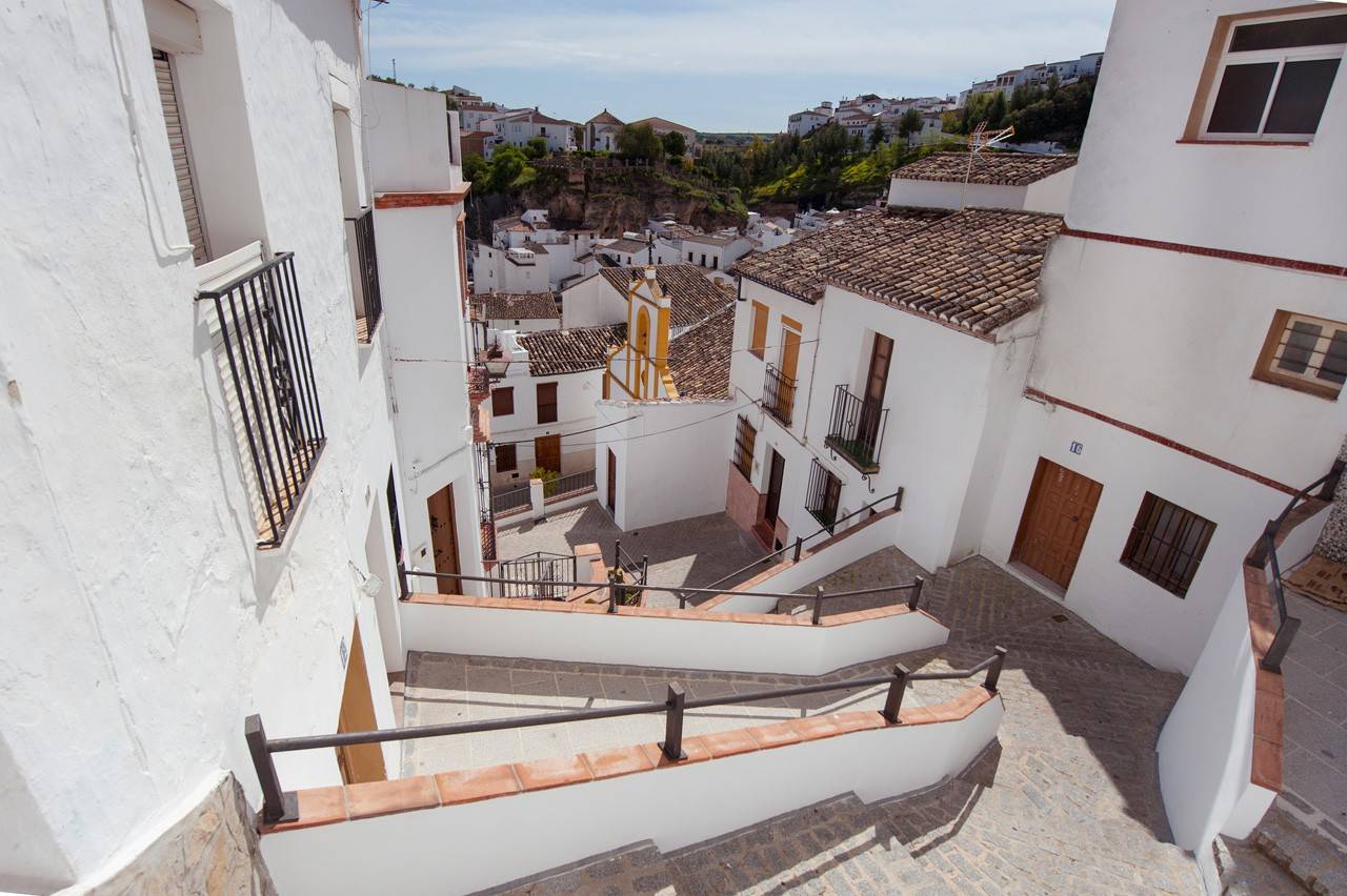 Setenil de las Bodegas