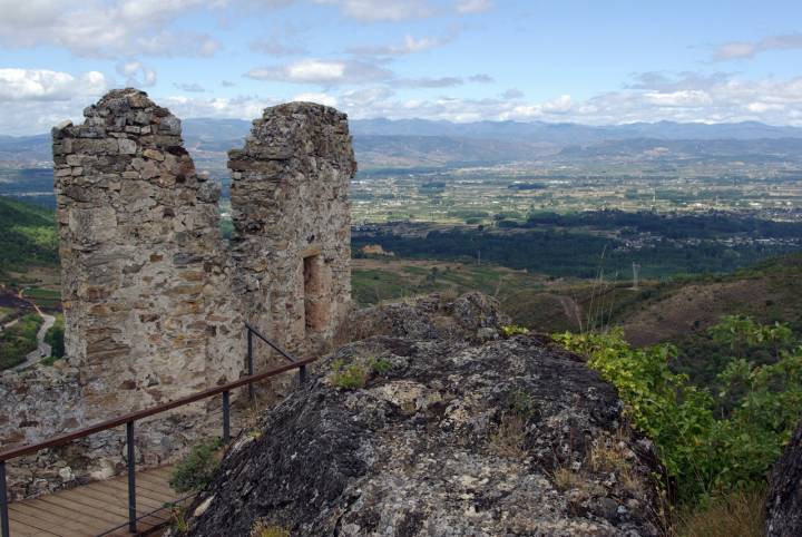 Castillo de Cornatel