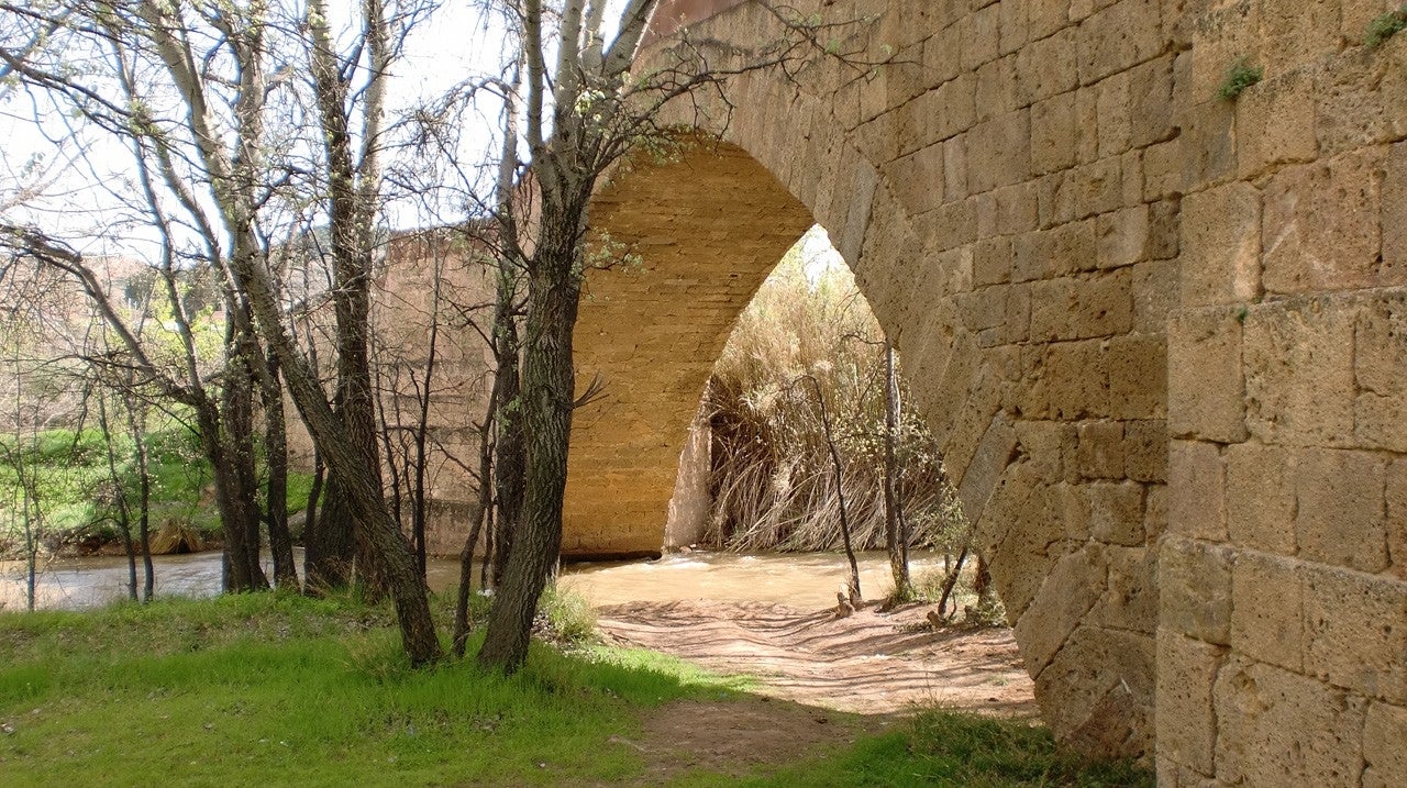Chodes